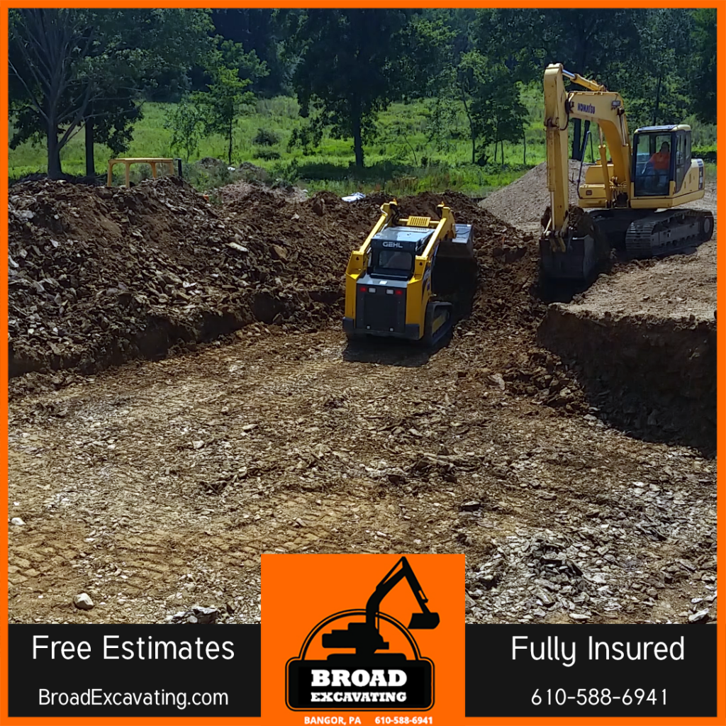 Outdoor backyard excavator - Broad Excavating